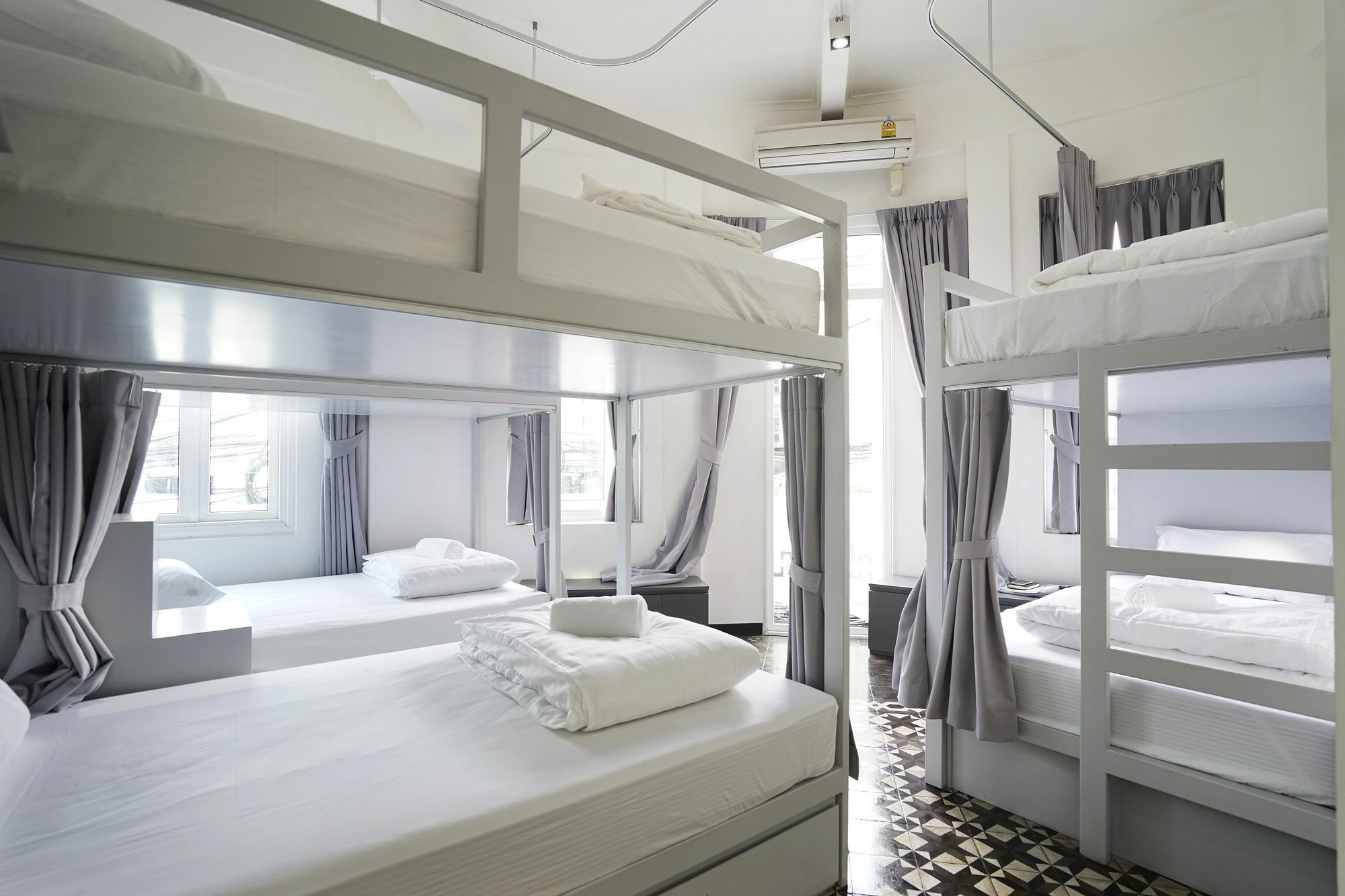 Отель Cacha Bed Бангкок Экстерьер фото